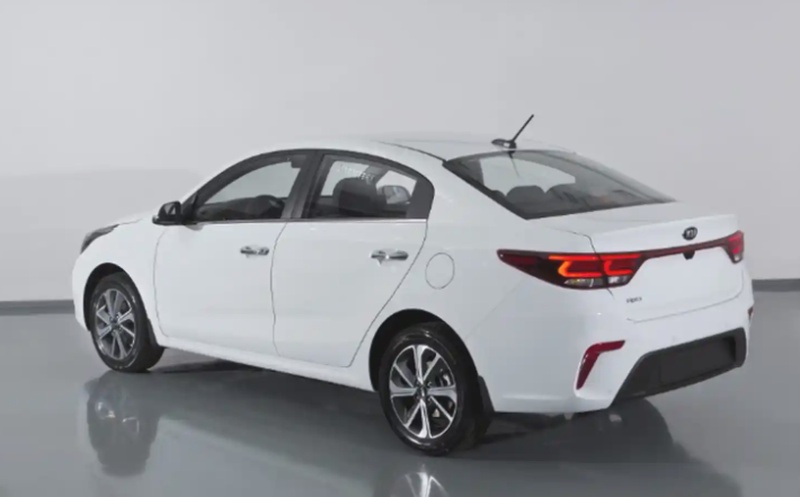 Задний бампер от Kia Rio, 2018